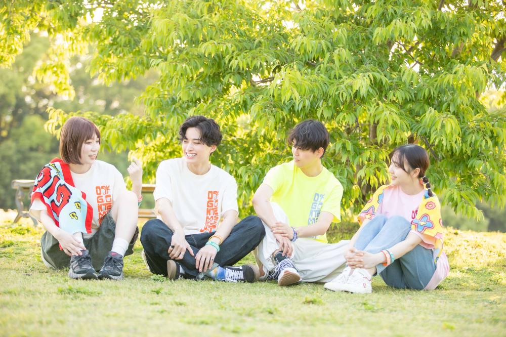もじもじGIGA Tee <LIME GREEN>