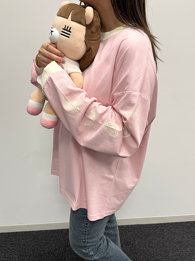 れ子ちゃんのかわいいロンT(オーバーサイズ)